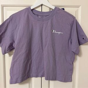 Champion Lavender Cropped T-Shirt Women’s Size M Small Script Logo 100% Cotton